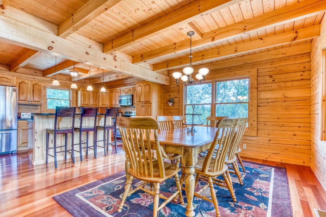 Majestic Lakefront Lodge Sevierville Εξωτερικό φωτογραφία