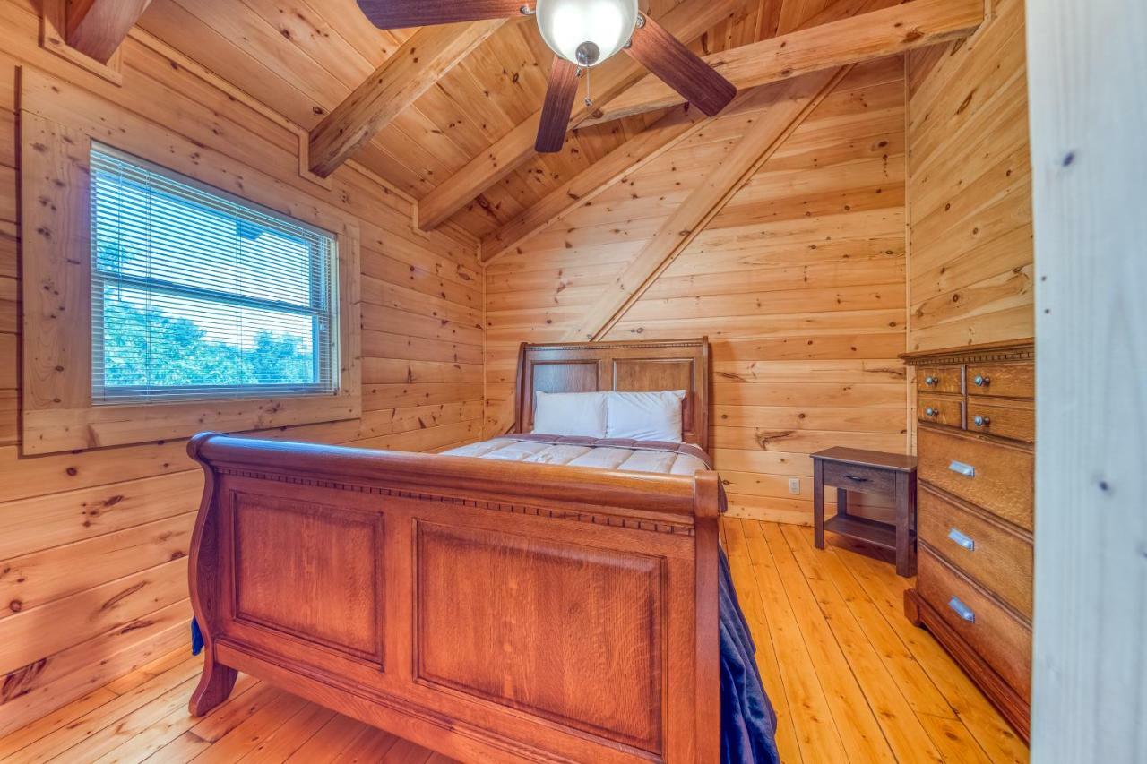Majestic Lakefront Lodge Sevierville Εξωτερικό φωτογραφία