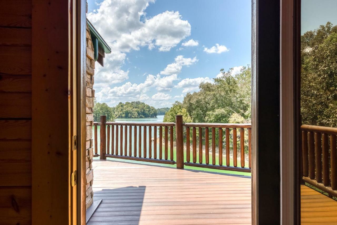 Majestic Lakefront Lodge Sevierville Εξωτερικό φωτογραφία