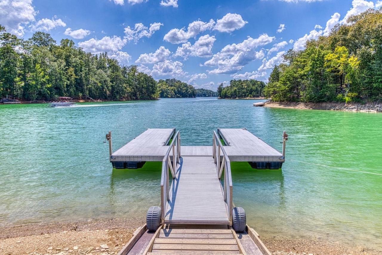 Majestic Lakefront Lodge Sevierville Εξωτερικό φωτογραφία