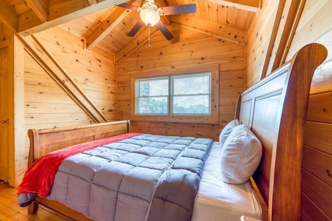 Majestic Lakefront Lodge Sevierville Εξωτερικό φωτογραφία