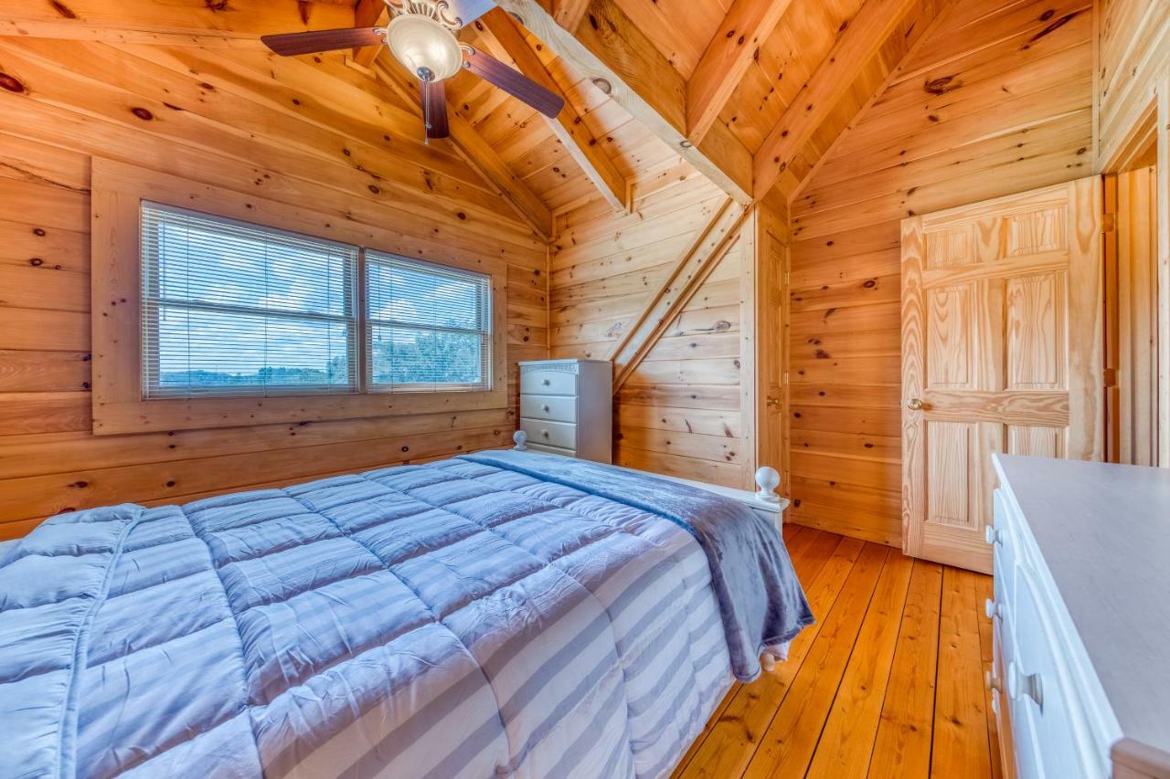 Majestic Lakefront Lodge Sevierville Εξωτερικό φωτογραφία