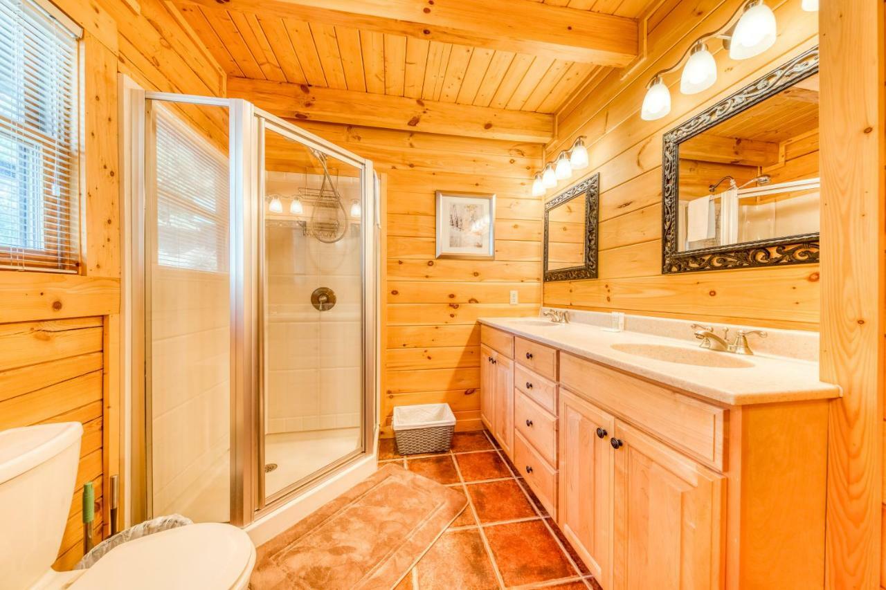 Majestic Lakefront Lodge Sevierville Εξωτερικό φωτογραφία