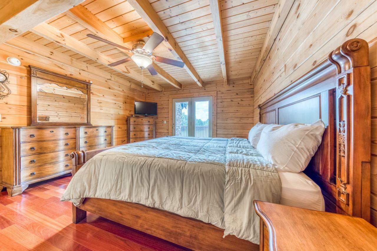 Majestic Lakefront Lodge Sevierville Εξωτερικό φωτογραφία